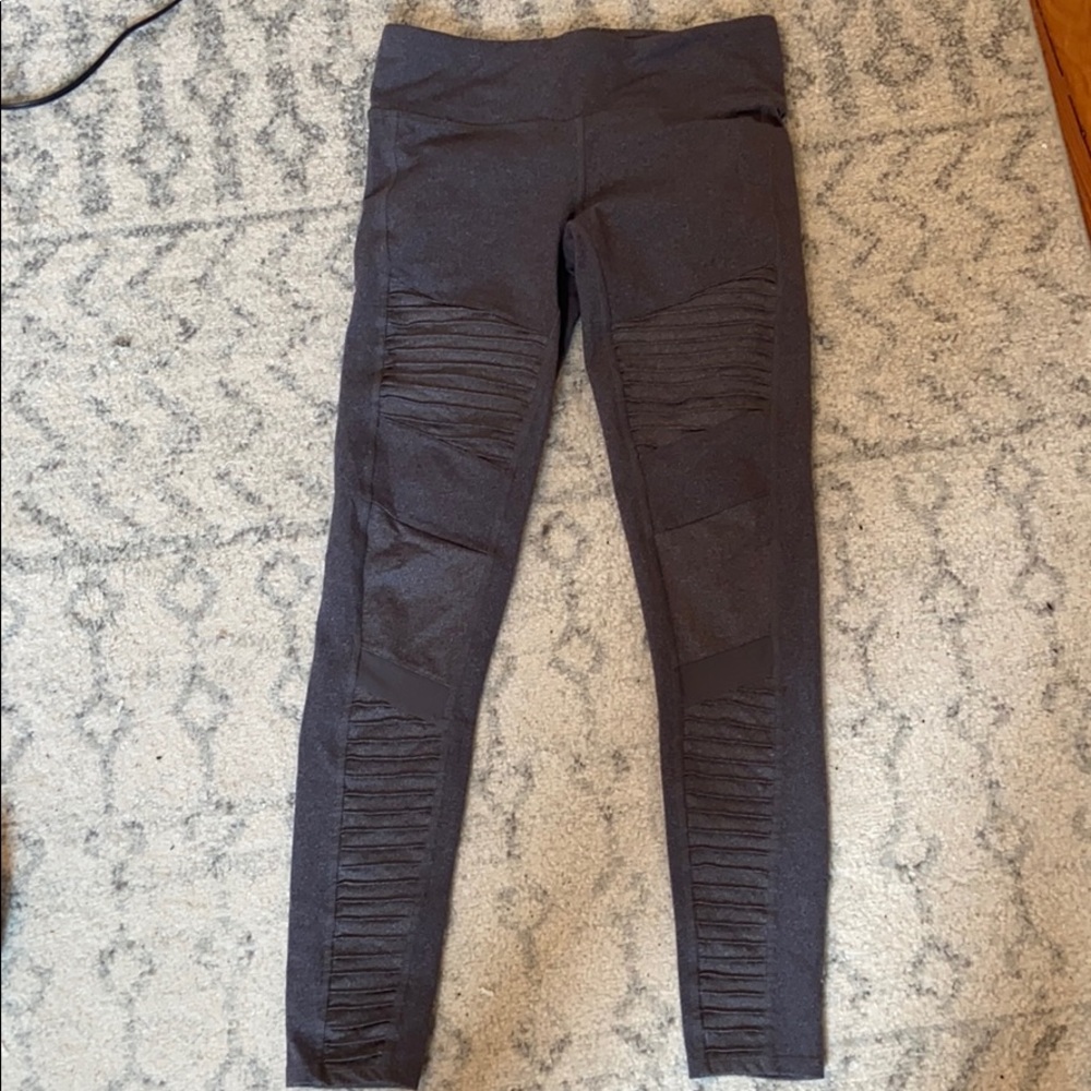 Alo gray leggings